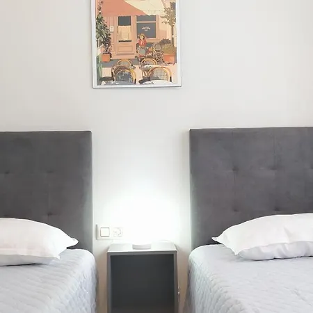 Apartman Sherryflat Claveles - Parking *