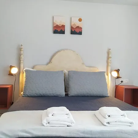 Sherryflat Claveles - Parking Jerez de la Frontera